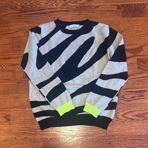 SCOTT & SCOTT LONDON 100% Cashmere Zebra Pattern Sweater with Neon Accents